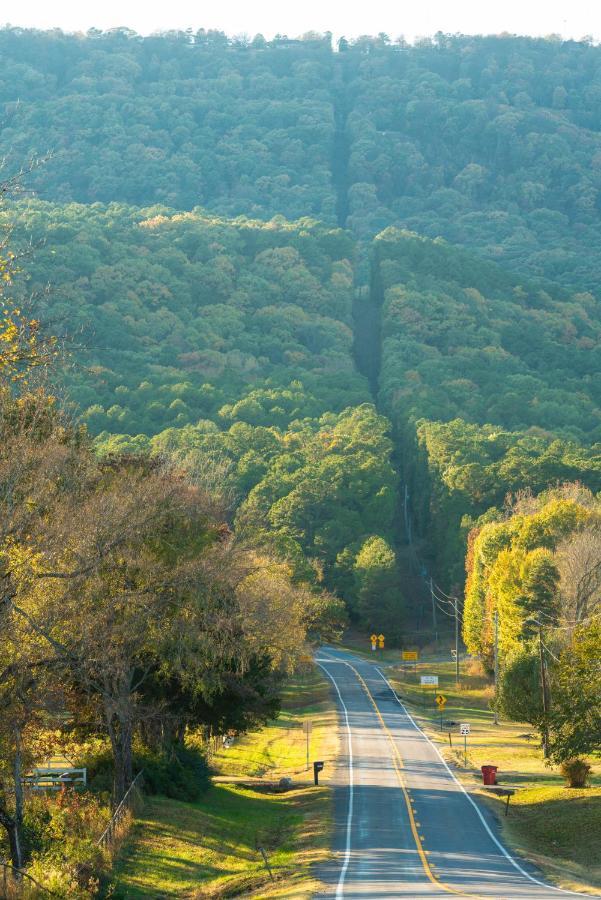 Вилла Nebo'S Foot, Hiking And Biking Escape With Game Shed Dardanelle Экстерьер фото